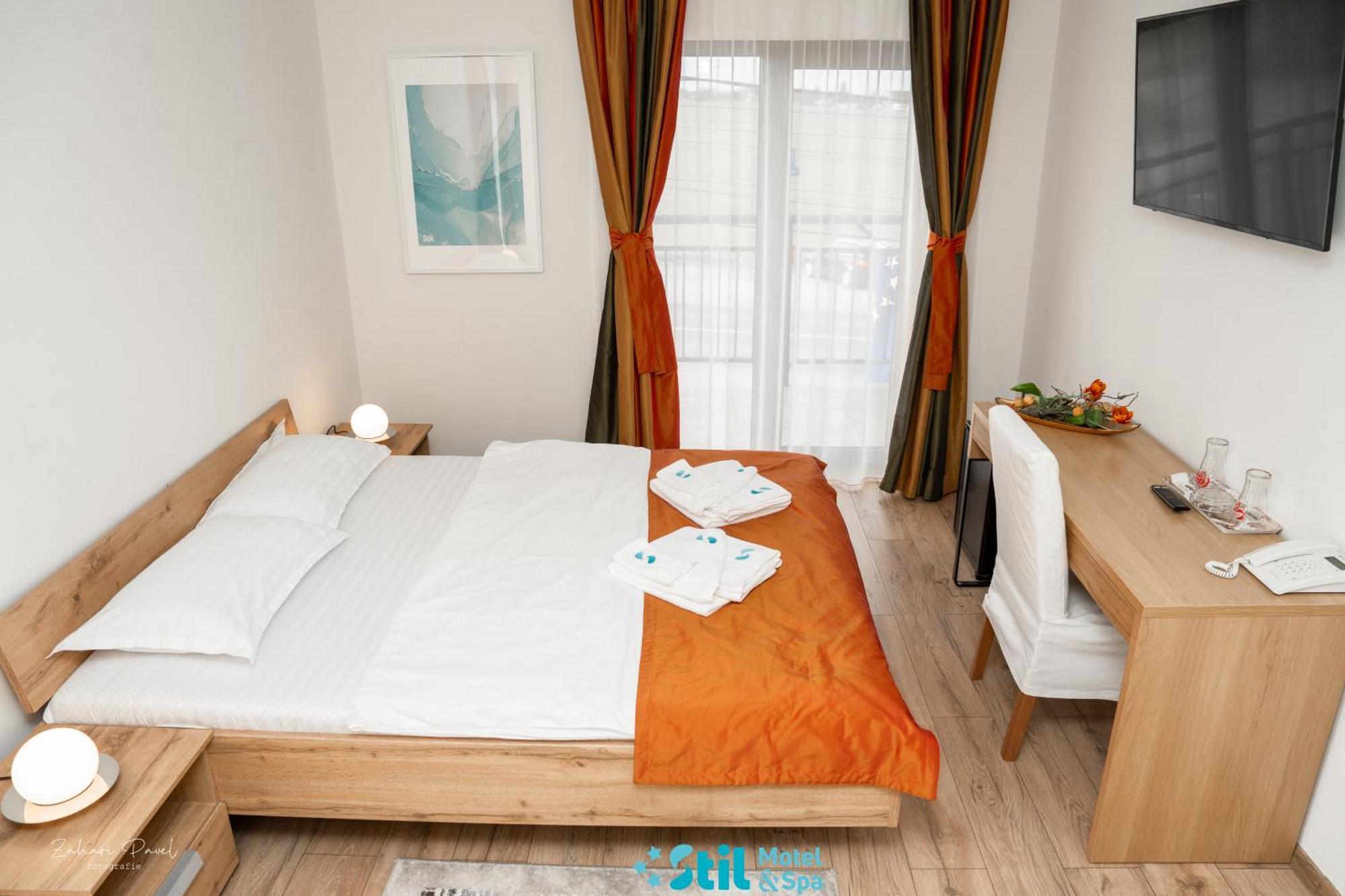 Stil Motel & Spa Tasnad Exterior foto