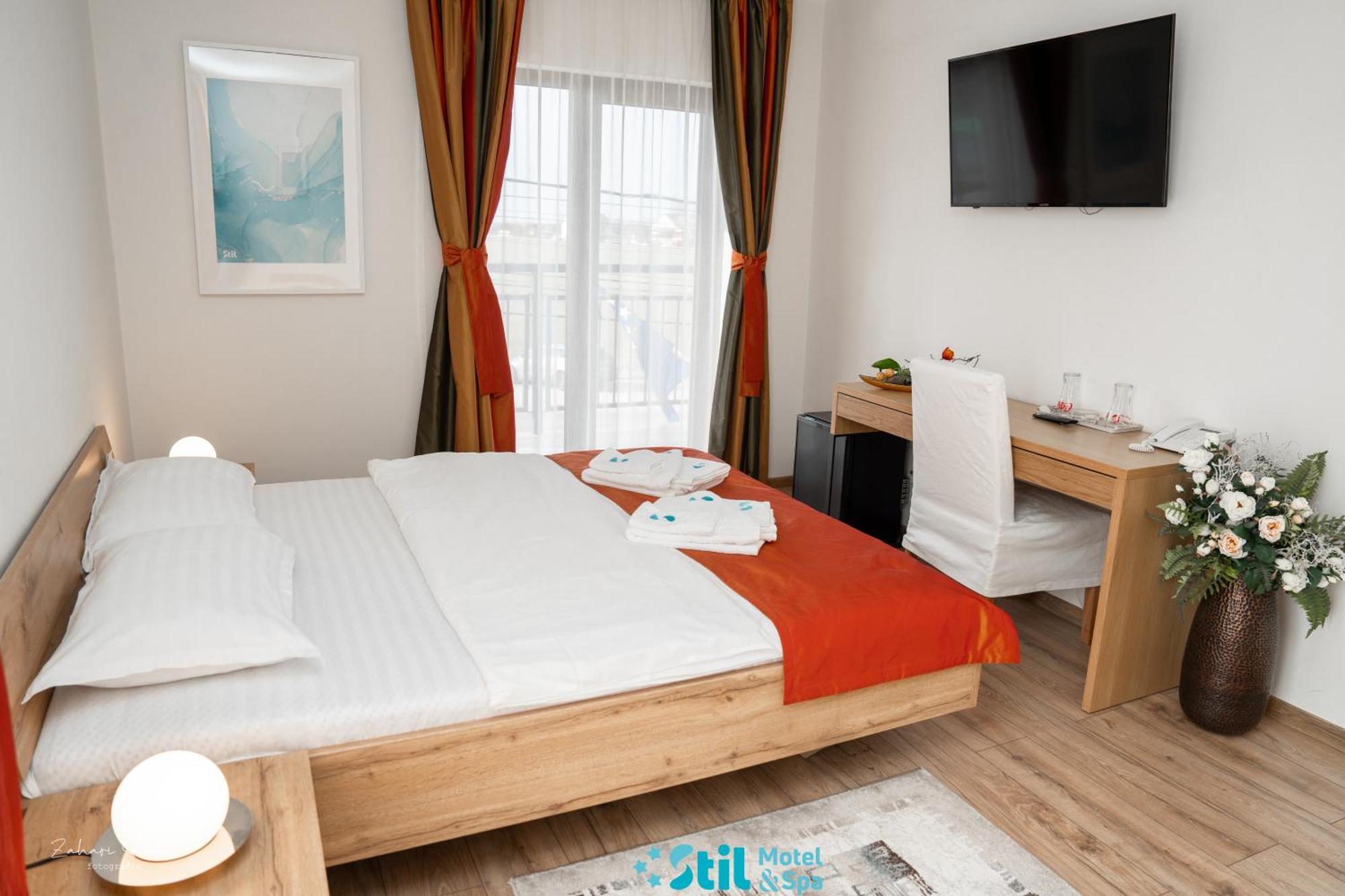 Stil Motel & Spa Tasnad Exterior foto