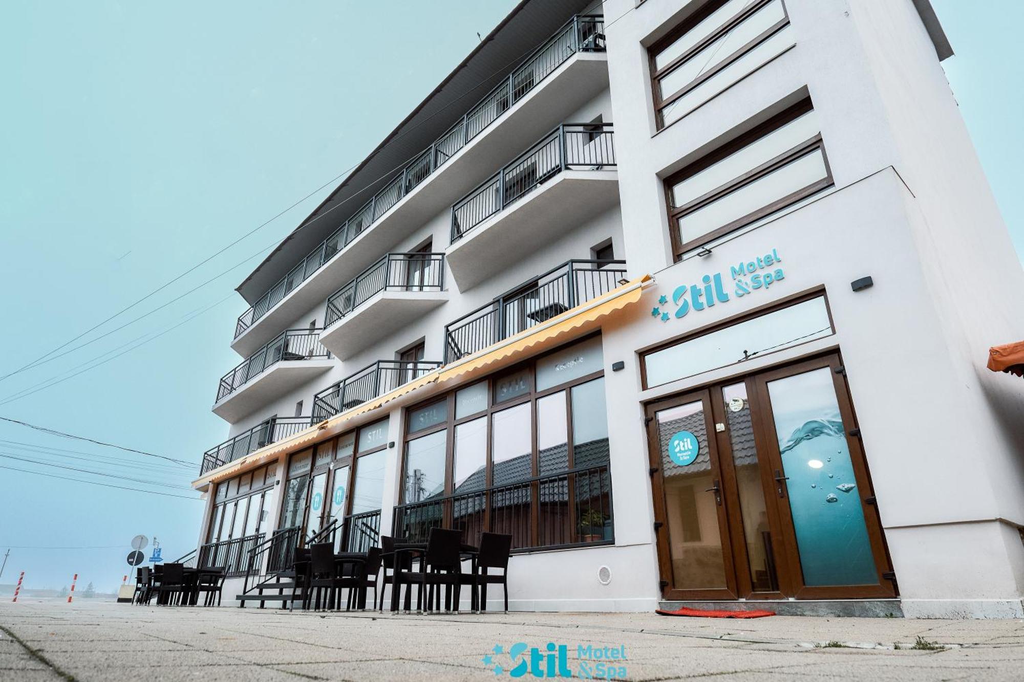 Stil Motel & Spa Tasnad Exterior foto